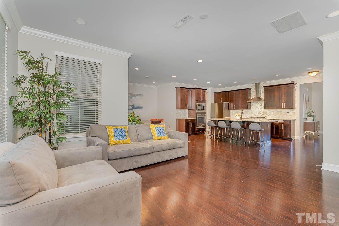 10103 Lynnberry Place Raleigh, NC 27617 - Photo 8 of 25 Gallery Image 8