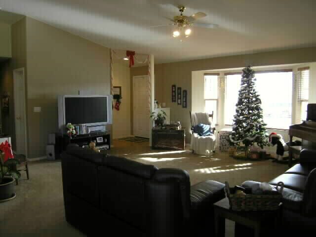 2399 Albatross Way Sparks, NV 89441 - Photo 3 of 5 Photo 3