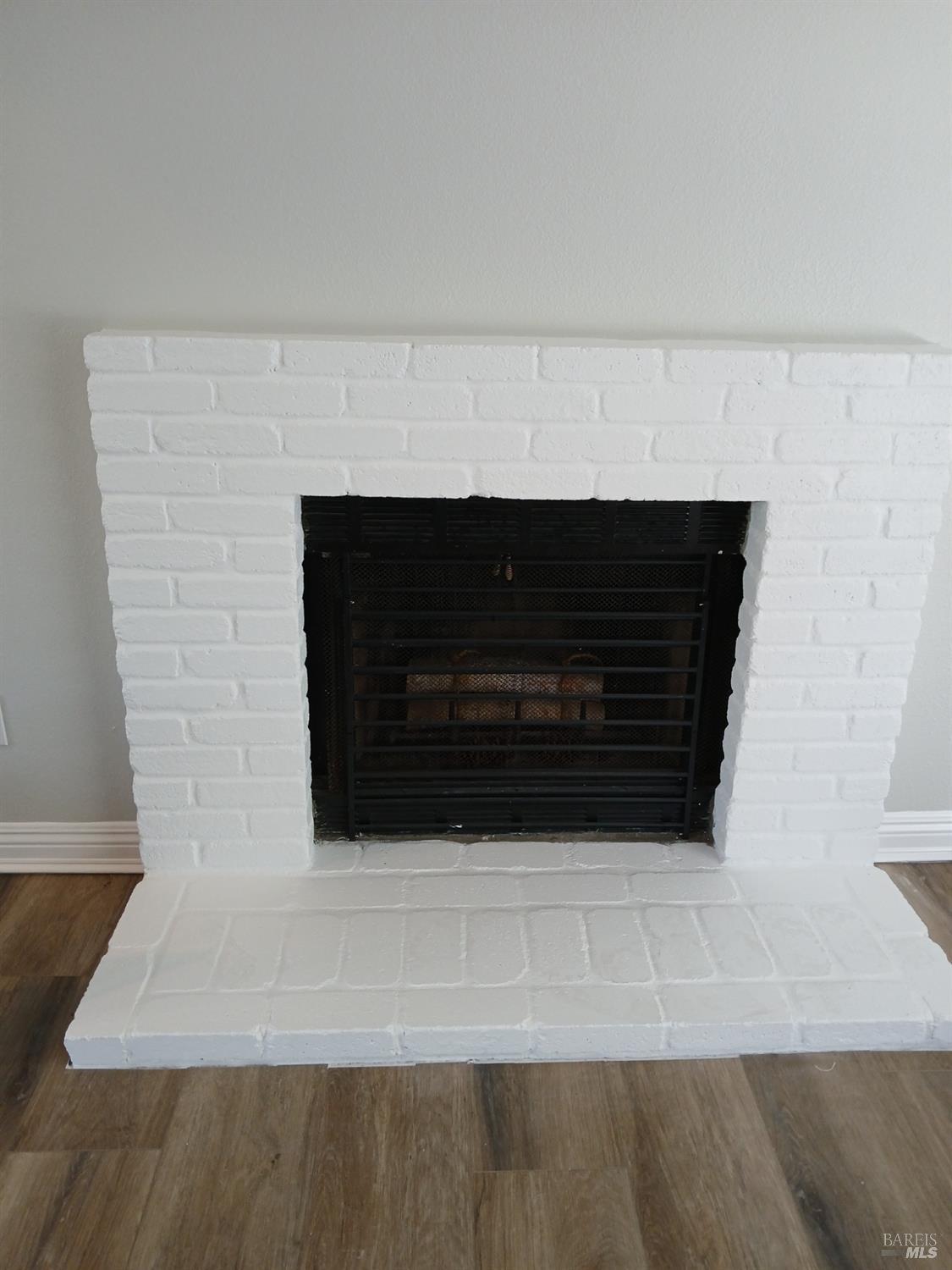 381 Wall Place Santa Rosa, CA 95401 - Photo 6 of 18