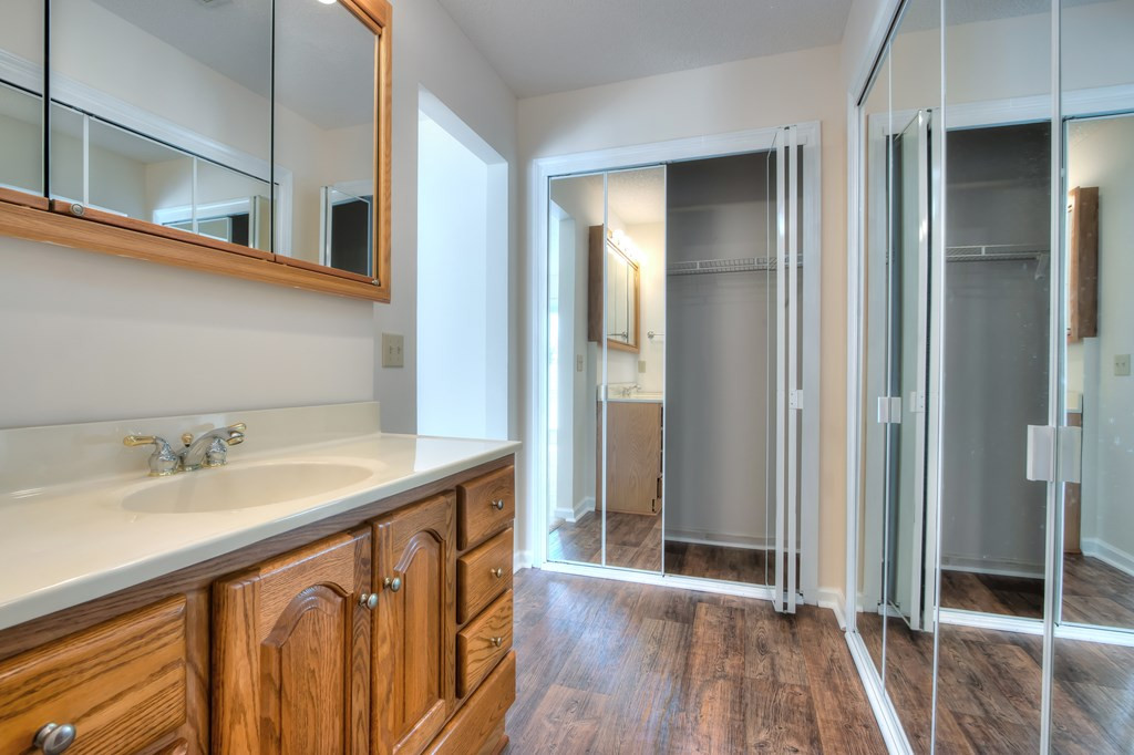 5790 Edgehill Road Sumter, SC 29154 - Photo 6 of 32
