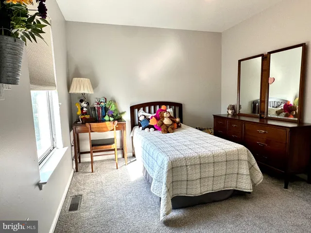 $600,000 | 101 Pioneer Drive, Lansdale, PA 19446