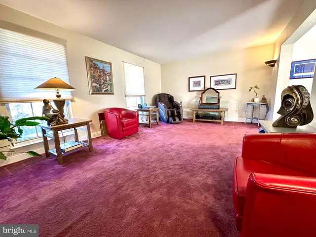 $600,000 | 101 Pioneer Drive, Lansdale, PA 19446