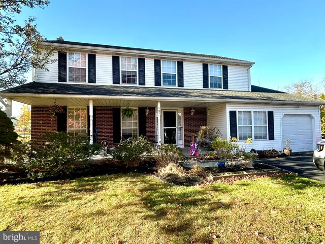 $600,000 | 101 Pioneer Drive, Lansdale, PA 19446