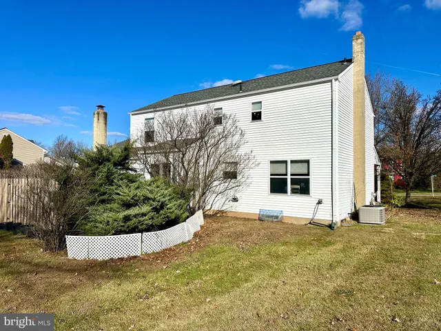 $600,000 | 101 Pioneer Drive, Lansdale, PA 19446