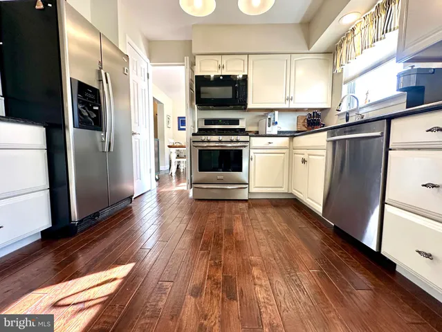 $600,000 | 101 Pioneer Drive, Lansdale, PA 19446