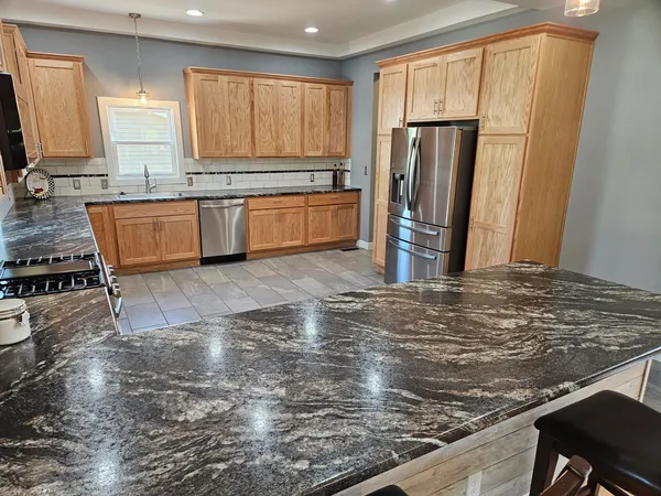 $379,900 | 215 East Sale Street, Tuscola, IL 61953