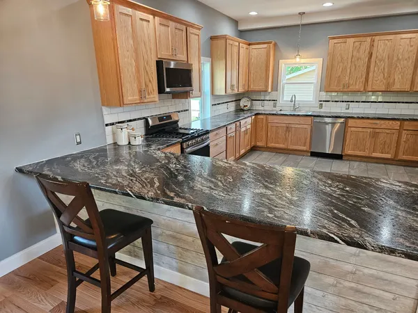 $379,900 | 215 East Sale Street, Tuscola, IL 61953