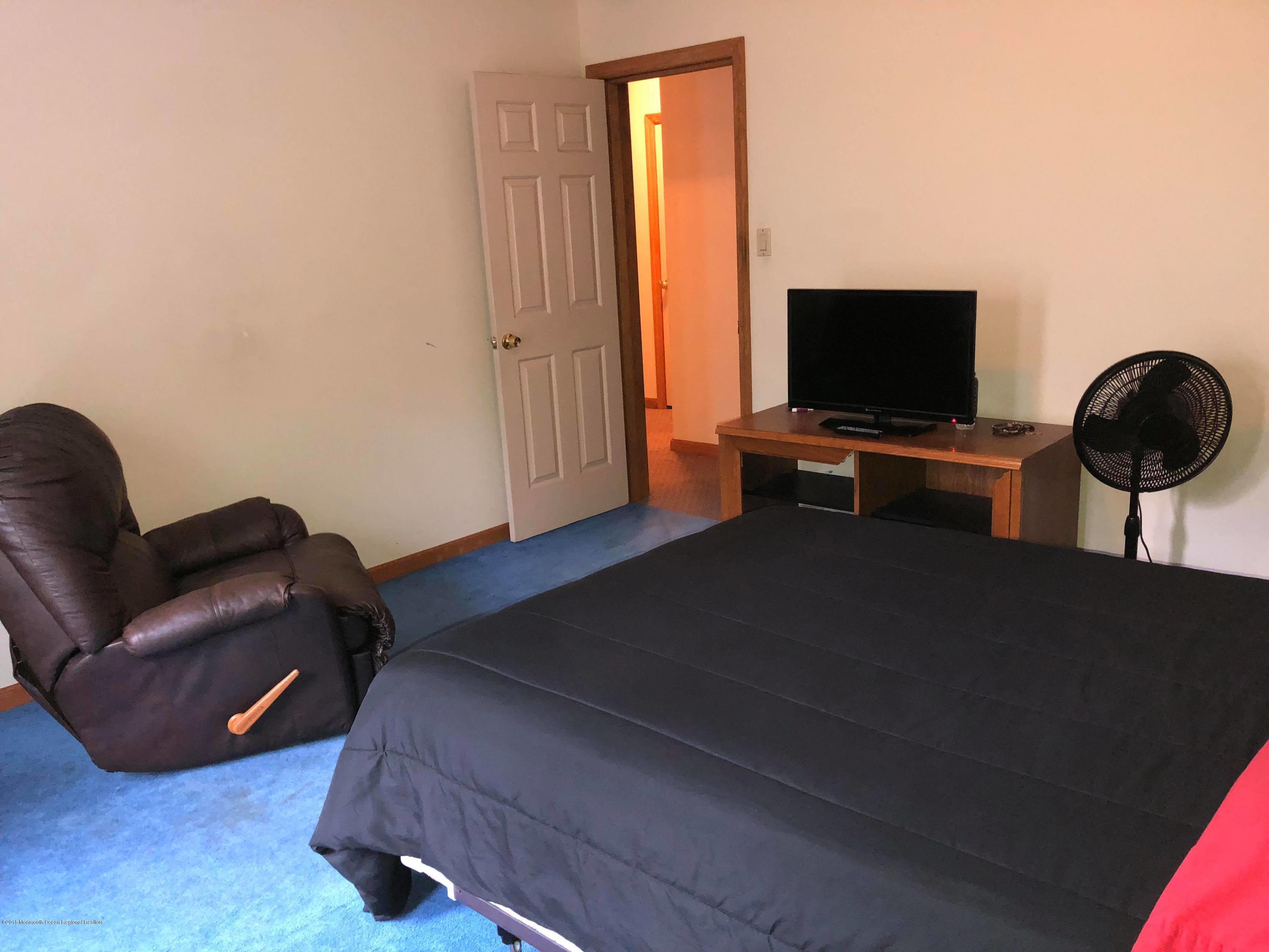 314 Brookville Road Barnegat, NJ 08005 - Photo 19 of 41 42650622_2167744429966895_26823492956040
