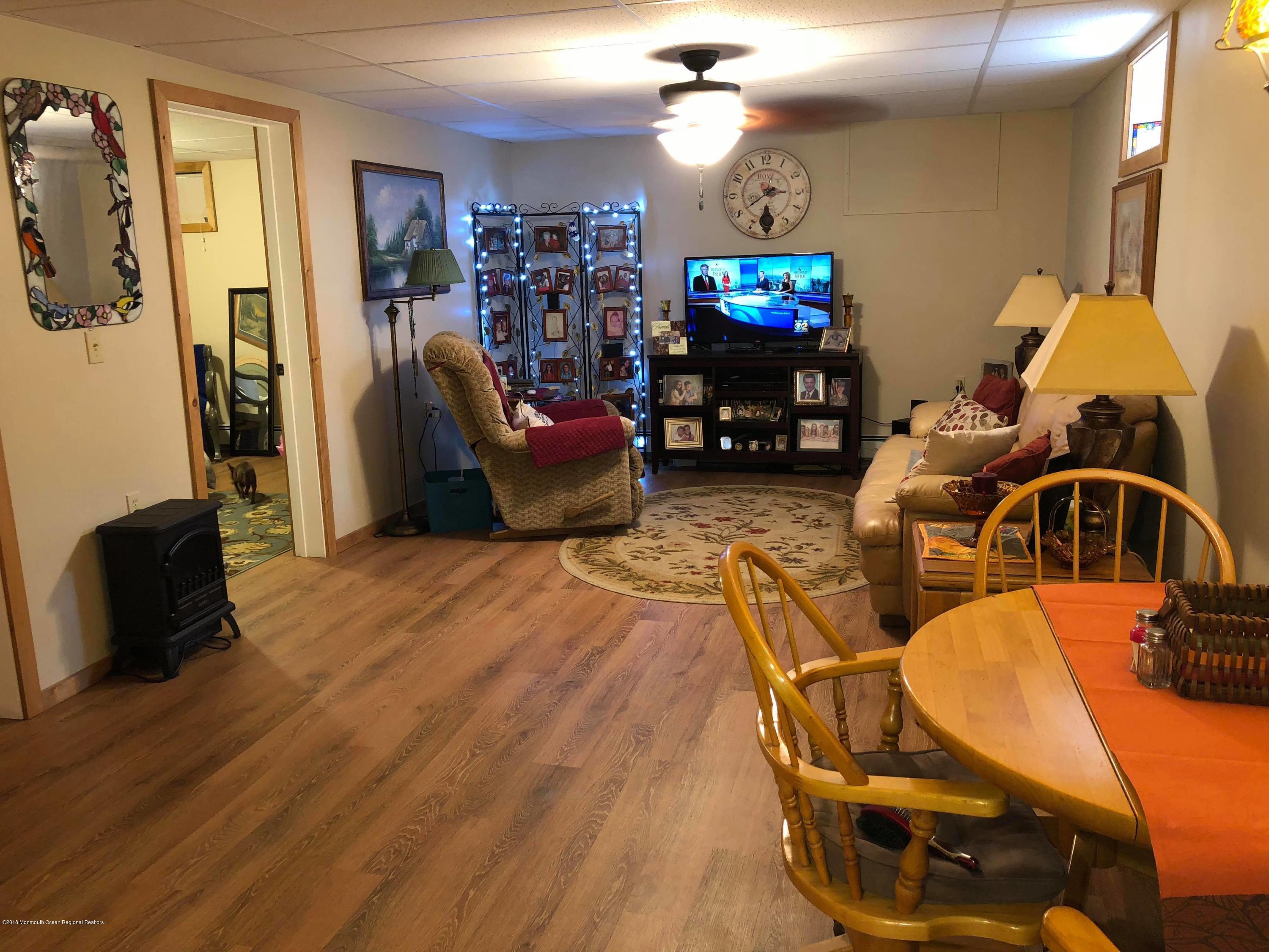 314 Brookville Road Barnegat, NJ 08005 - Photo 9 of 41 42703913_2294024784163437_26273307001178