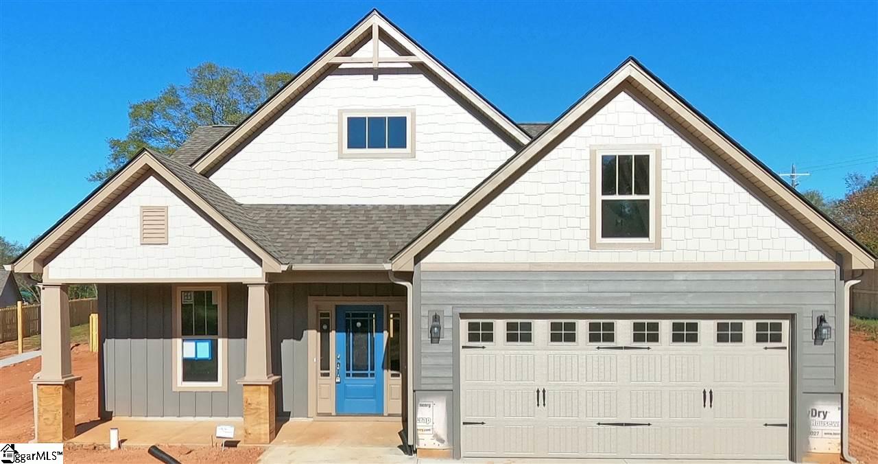 2 Ridgebury Place Greenville, SC 29607 - Photo 1 of 5 Gallery Image 1
