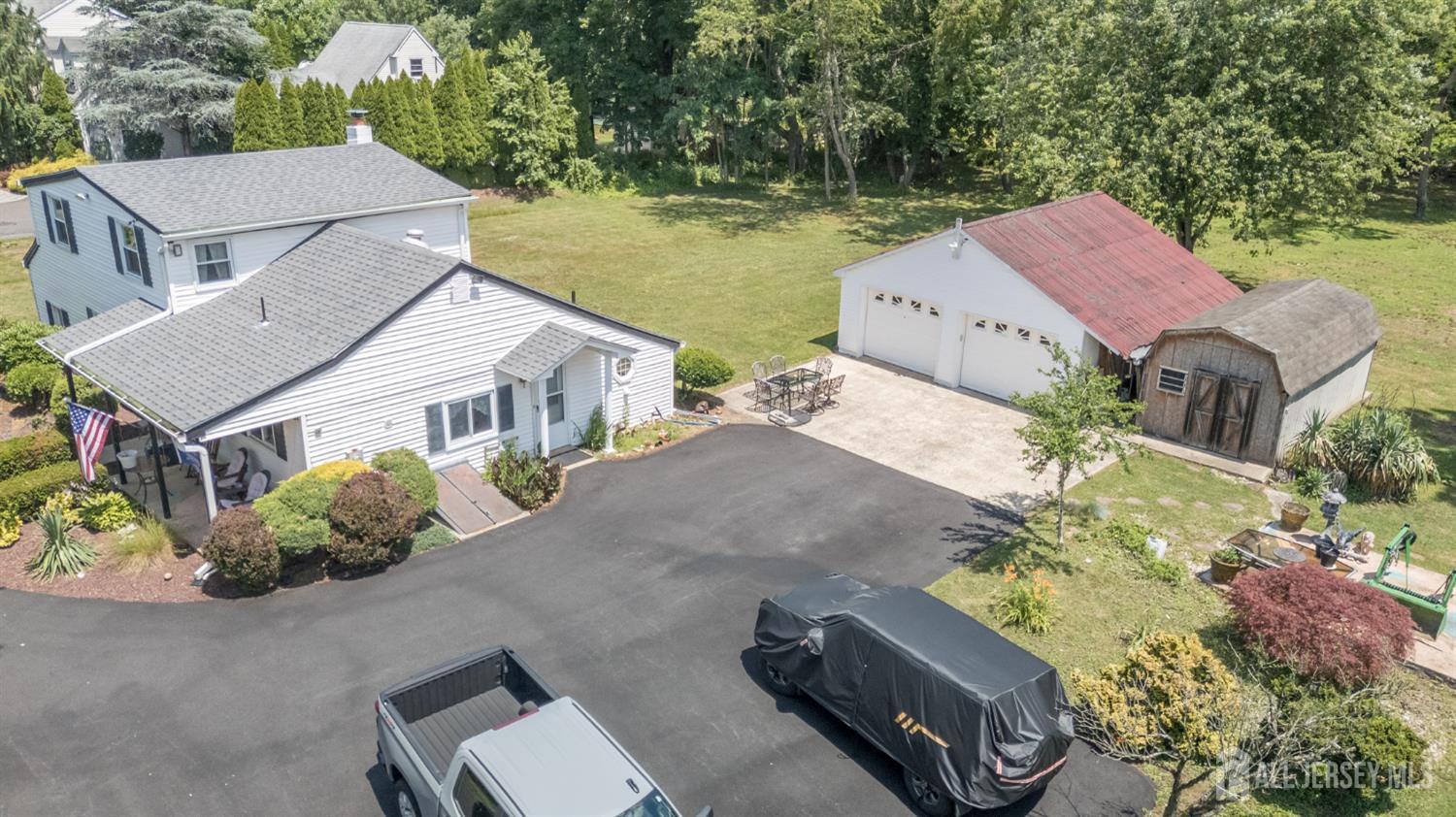 482 Stagecoach Road Millstone Township, NJ 08510 - Photo 31 of 45