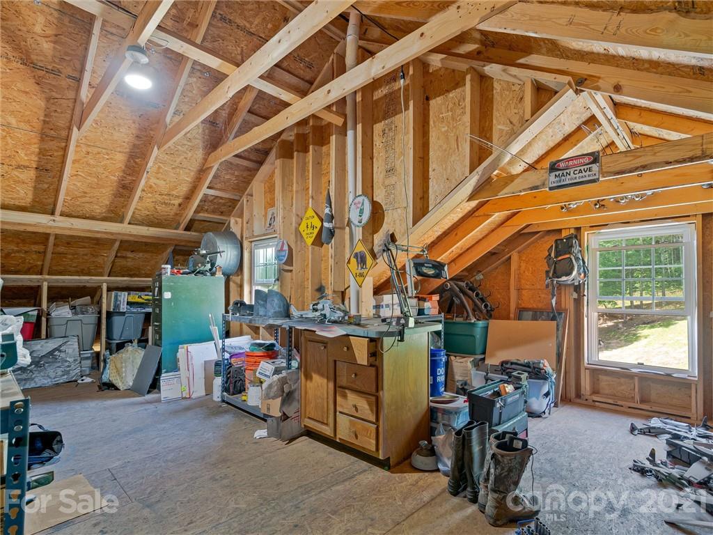 351 Cody Road Marshall, NC 28753 - Photo 21 of 29 Gallery Image 21
