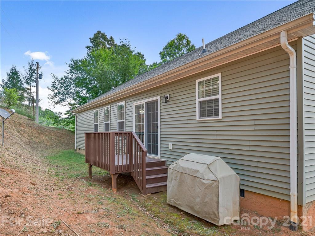 351 Cody Road Marshall, NC 28753 - Photo 25 of 29 Gallery Image 25