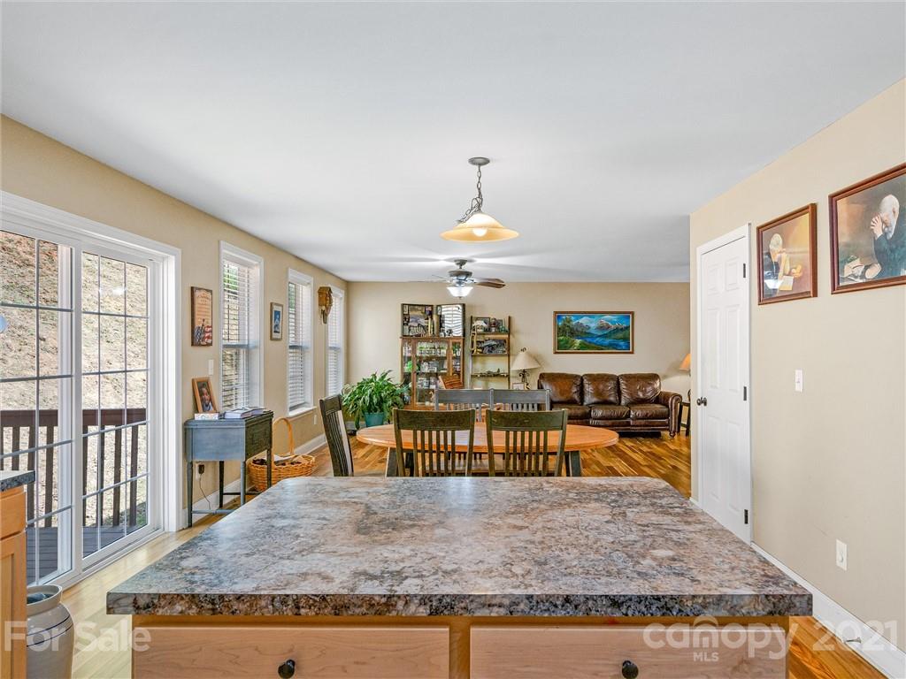 351 Cody Road Marshall, NC 28753 - Photo 8 of 29 Gallery Image 8