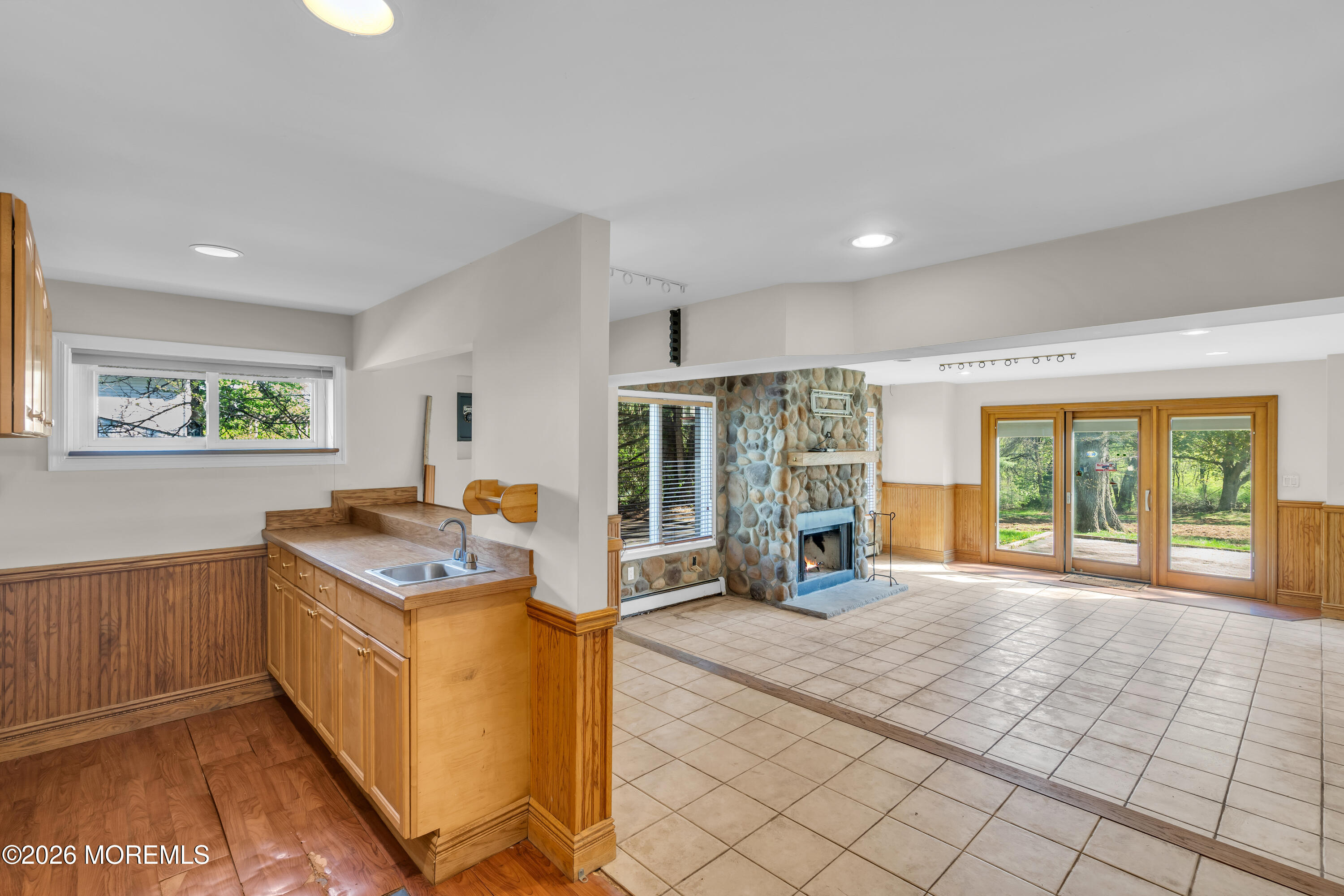 42 Crest Drive Basking Ridge, NJ 07920 - Photo 13 of 59 20-print-_CMP0191.jpg-1