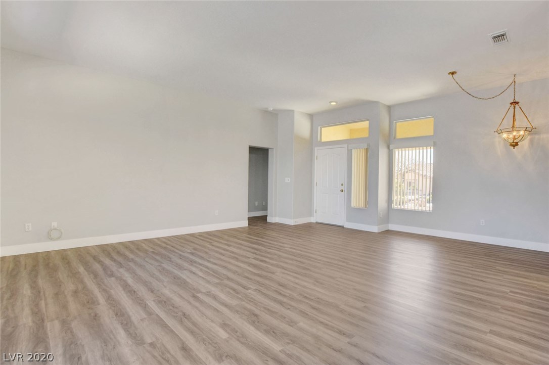10316 Georgetown Place Las Vegas, NV 89134 - Photo 12 of 32