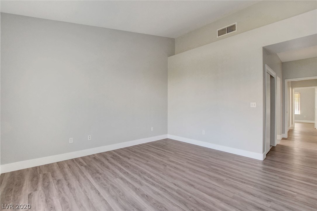 10316 Georgetown Place Las Vegas, NV 89134 - Photo 18 of 32