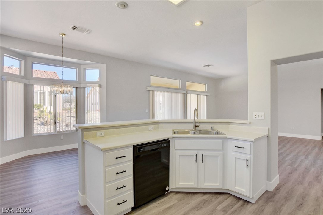 10316 Georgetown Place Las Vegas, NV 89134 - Photo 10 of 32