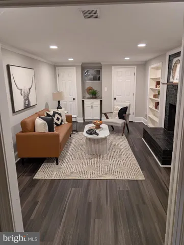 $4,200 | 5209 Cedar Road, Alexandria, VA 22309