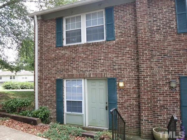 $1,395 | 138 Marlowe Court, Carrboro, NC 27510