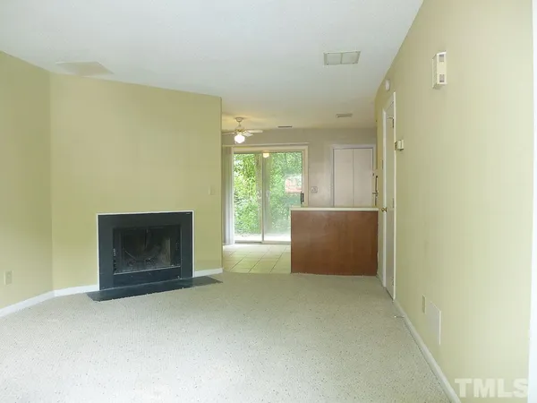 $1,395 | 138 Marlowe Court, Carrboro, NC 27510