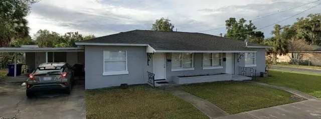 $1,300 | 822 Ariana Street, Lakeland, FL 33803
