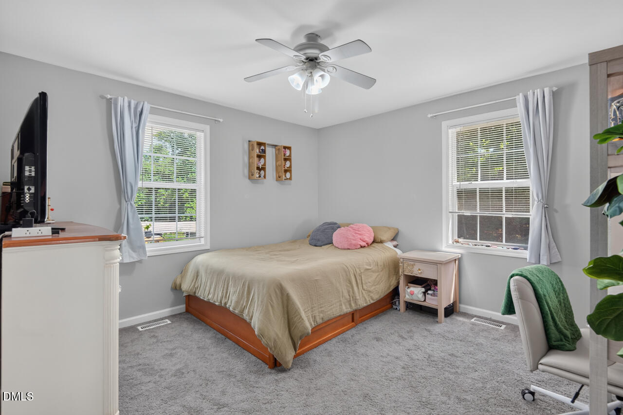 5758 Fancy Loop Road Graham, NC 27253 - Photo 24 of 40 33