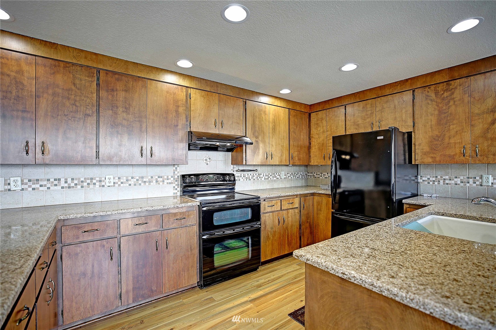 544 Maple Grove Road Camano Island, WA 98282 - Photo 16 of 40 Gallery Image 16