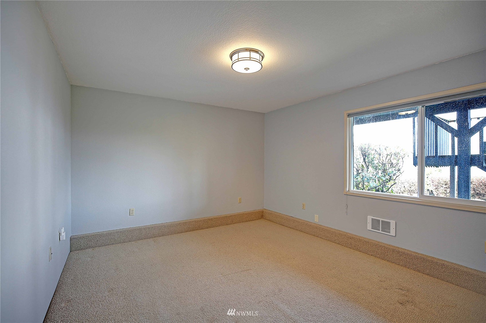 544 Maple Grove Road Camano Island, WA 98282 - Photo 28 of 40 Gallery Image 28