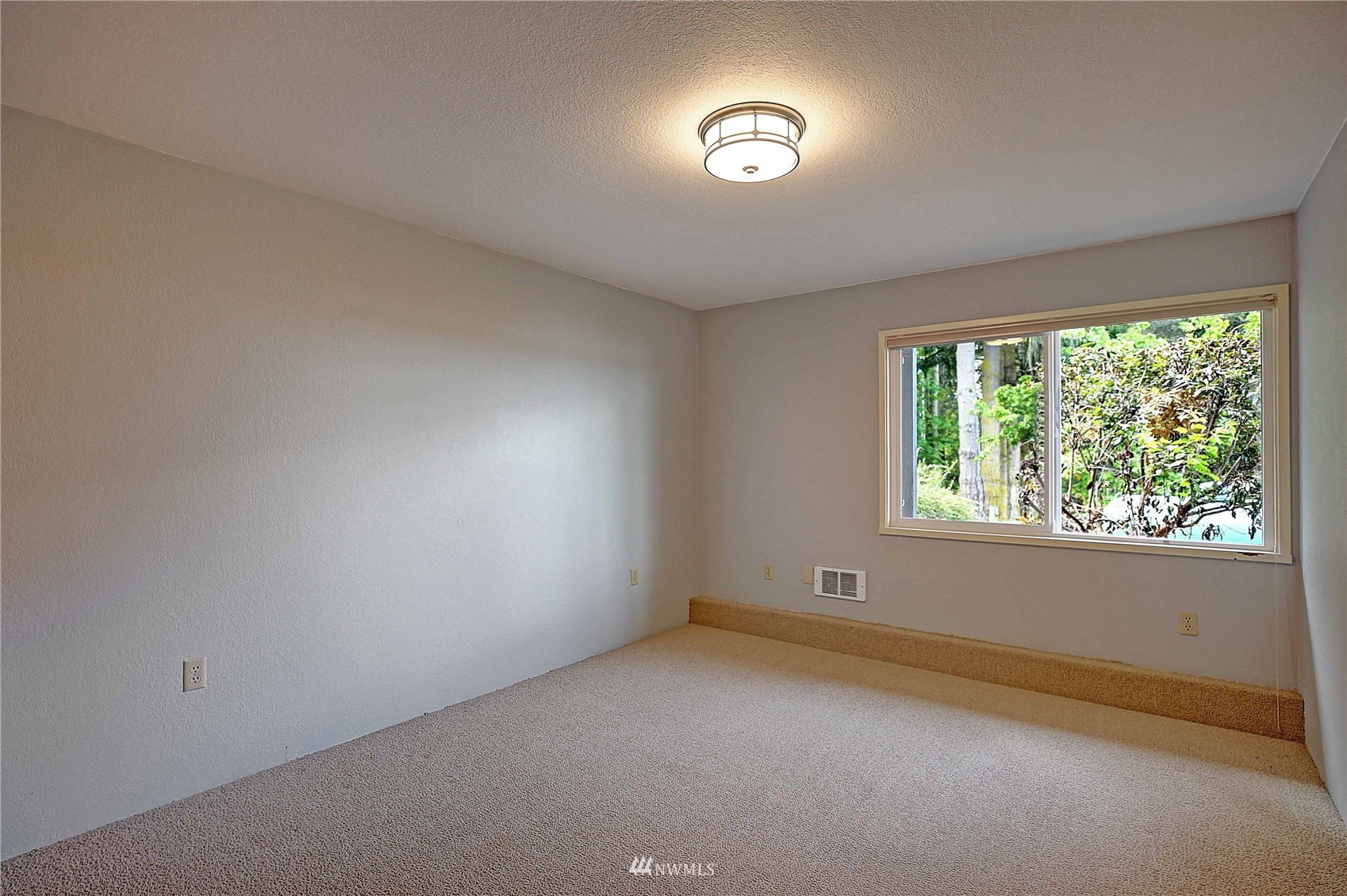 544 Maple Grove Road Camano Island, WA 98282 - Photo 29 of 40 Gallery Image 29