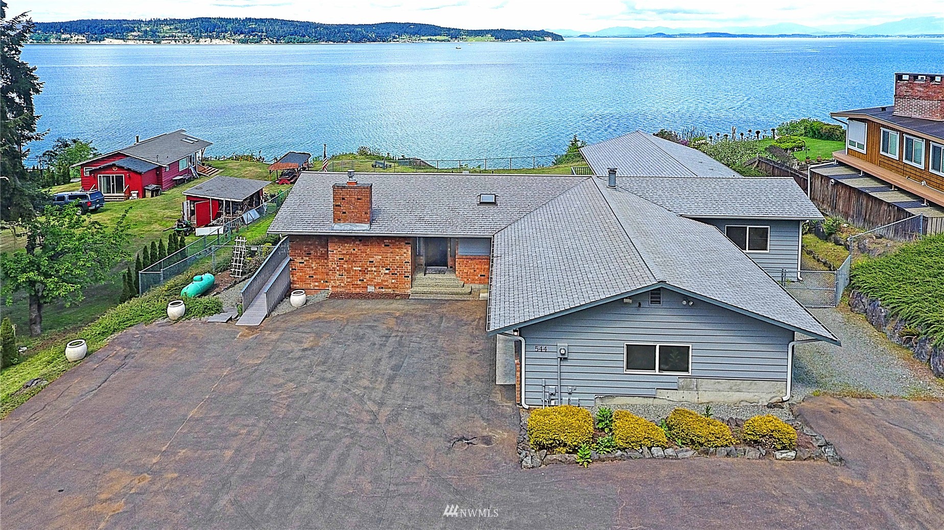 544 Maple Grove Road Camano Island, WA 98282 - Photo 3 of 40 Gallery Image 3