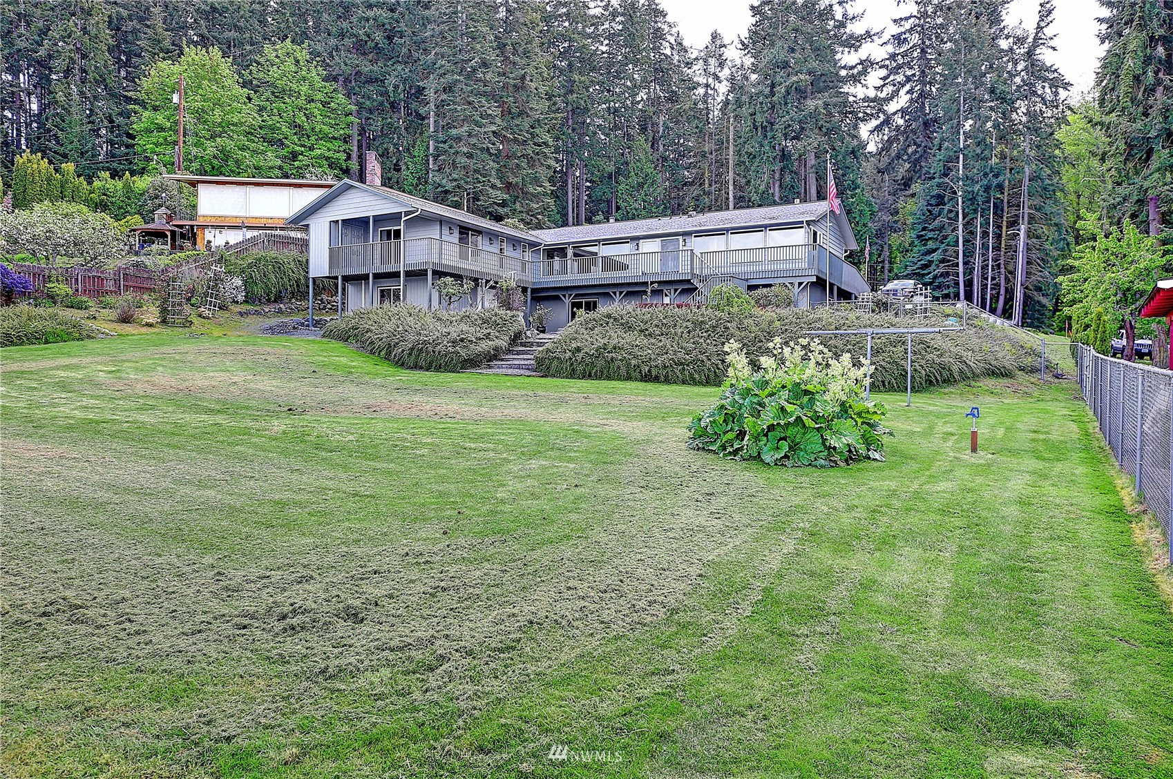 544 Maple Grove Road Camano Island, WA 98282 - Photo 35 of 40 Gallery Image 35
