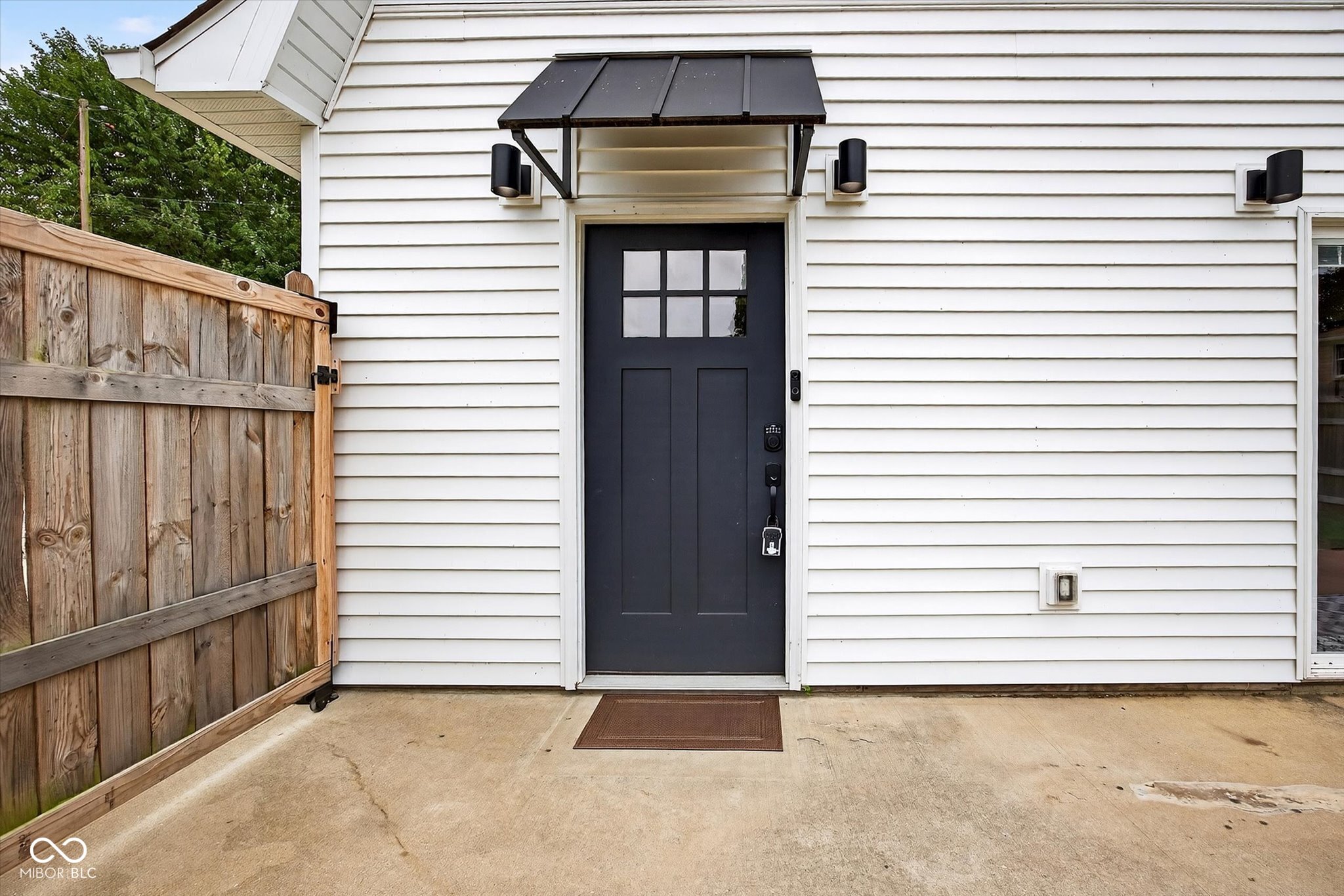 901 25th Street Bedford, IN 47421 - Photo 6 of 35