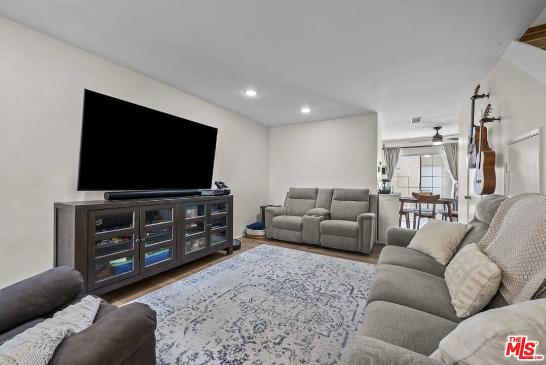 19124 Hamlin Street, Unit 4 Reseda, CA 91335 - Photo 2 of 38