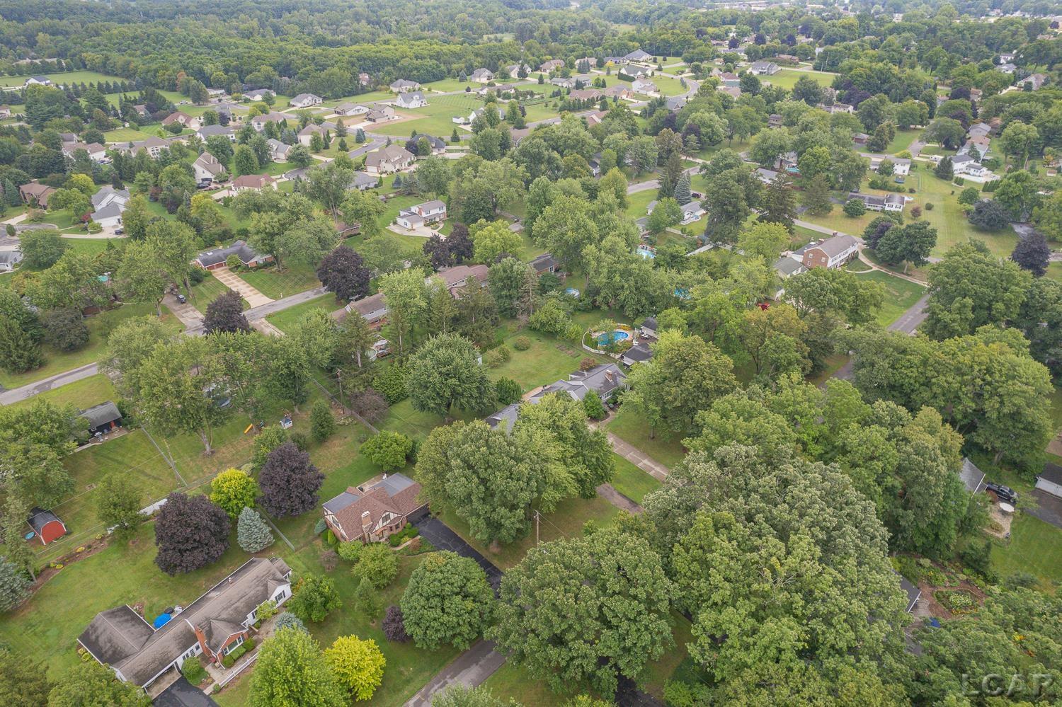 1320 East Oregon Road Adrian, MI 49221 - Photo 46 of 49 50185958-f88a26af-5e23-49d5-ad1a-8a7554048595.JPG