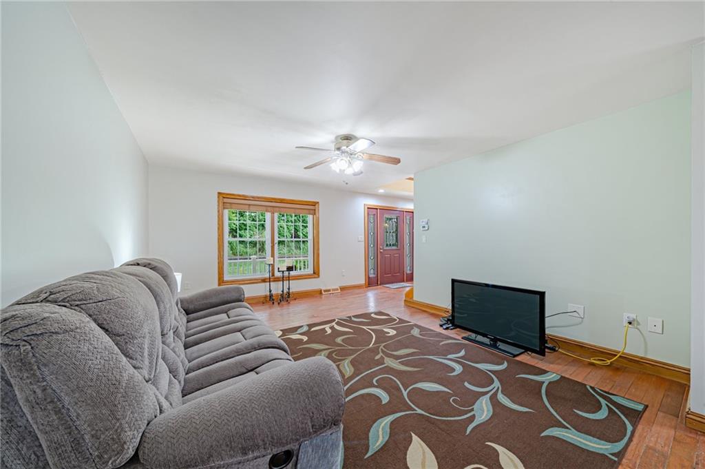 397 Marguerite Road Latrobe, PA 15650 - Photo 13 of 38 Gallery Image 13