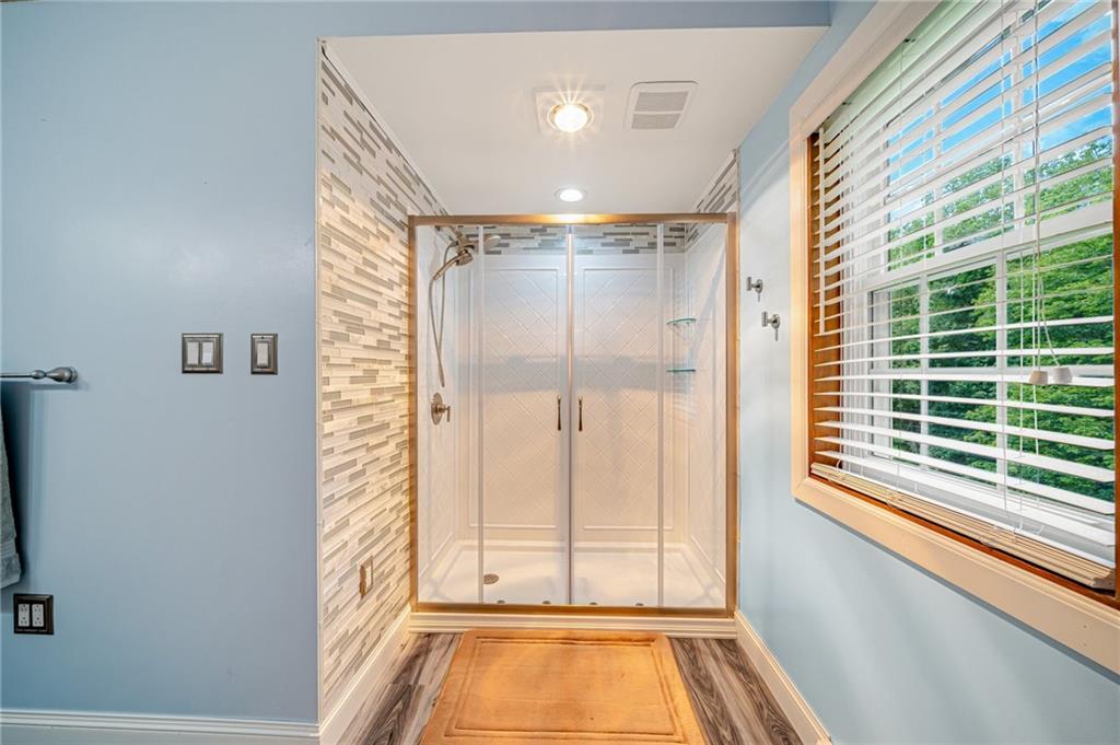 397 Marguerite Road Latrobe, PA 15650 - Photo 14 of 38 Gallery Image 14