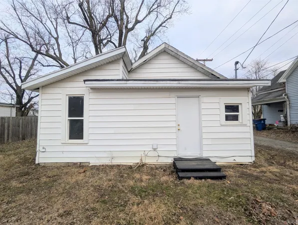$49,400 | 221 North G Street, Marion, IN 46952