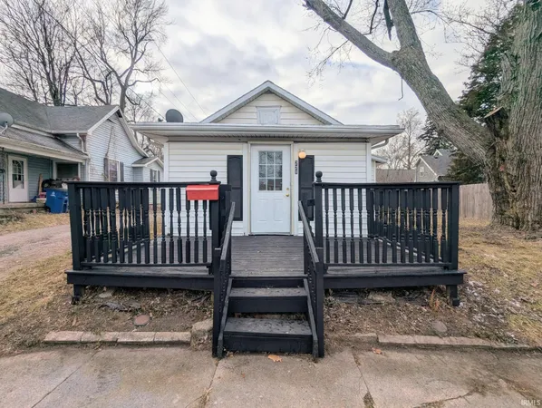 $49,400 | 221 North G Street, Marion, IN 46952