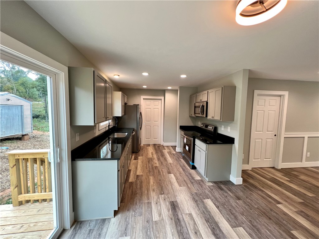 237 Rouda Street Seneca, SC 29678 - Photo 13 of 39