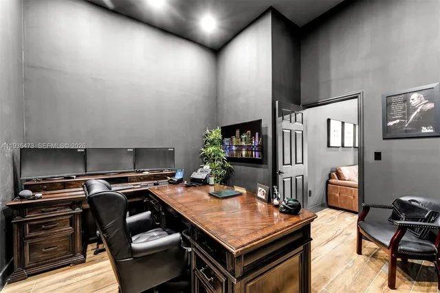 $999,000 | 1651 Northwest 19th Street, Homestead, FL 33030