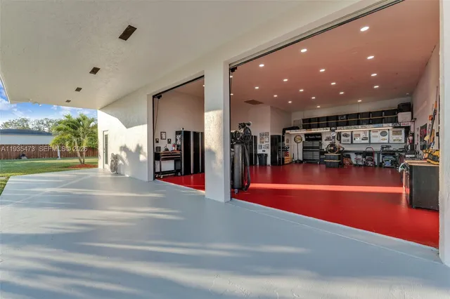 $999,000 | 1651 Northwest 19th Street, Homestead, FL 33030