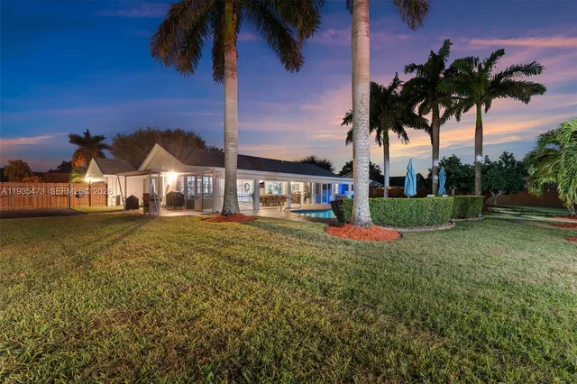 $999,000 | 1651 Northwest 19th Street, Homestead, FL 33030