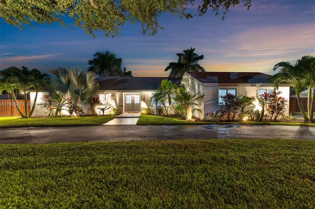 $999,000 | 1651 Northwest 19th Street, Homestead, FL 33030