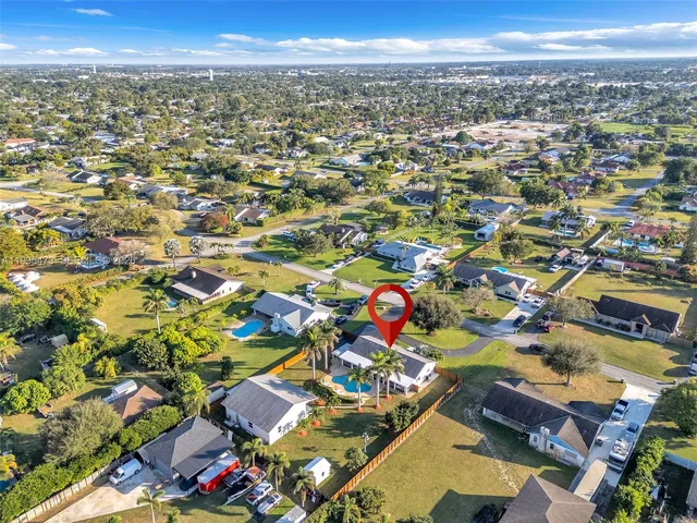 $999,000 | 1651 Northwest 19th Street, Homestead, FL 33030
