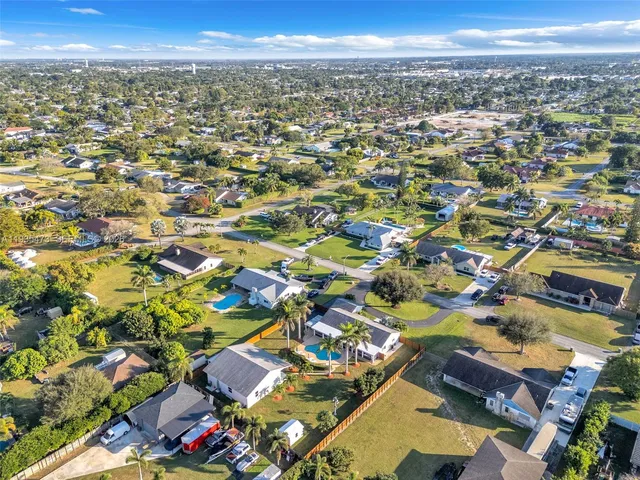 $999,000 | 1651 Northwest 19th Street, Homestead, FL 33030