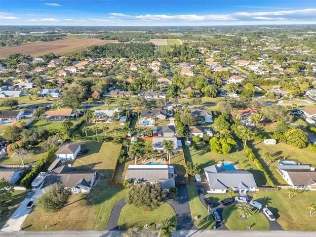 $999,000 | 1651 Northwest 19th Street, Homestead, FL 33030