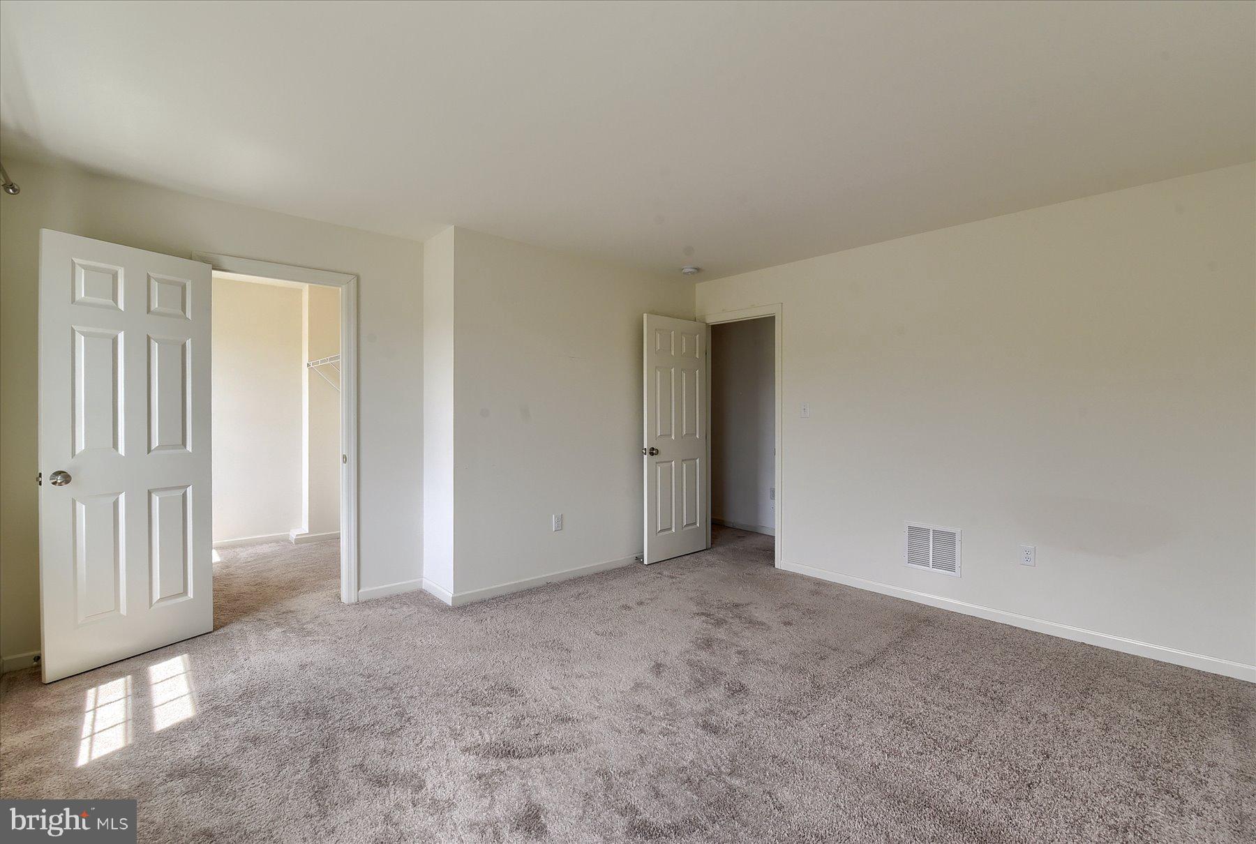 7050 Beaver Spring Road Harrisburg, PA 17111 - Photo 43 of 54 Gallery Image 43