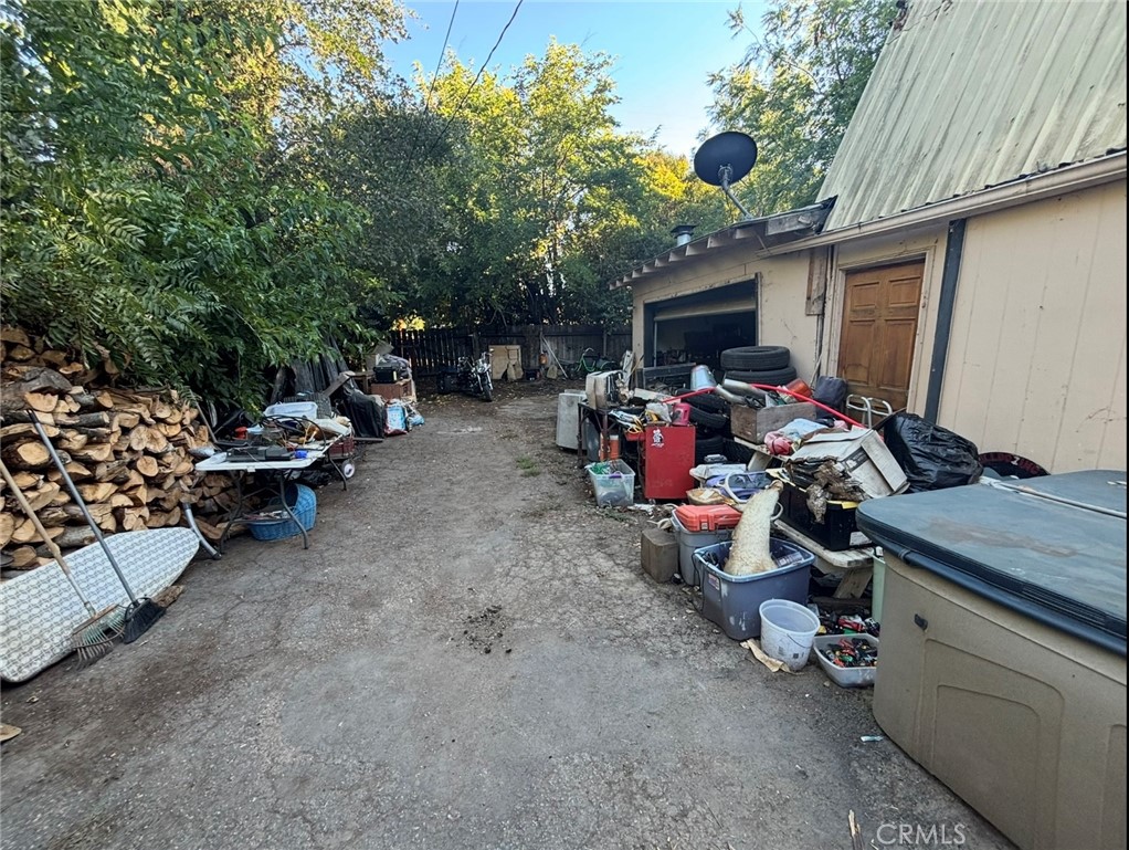 4790 Miramon Avenue Atascadero, CA 93422 - Photo 10 of 15 a view of a patio with chair and tables back yard of the house