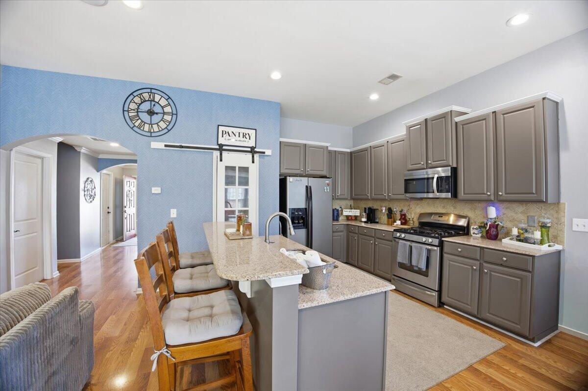 8009 Henderson Road Summerville, SC 29483 - Photo 20 of 55 19-8009_019